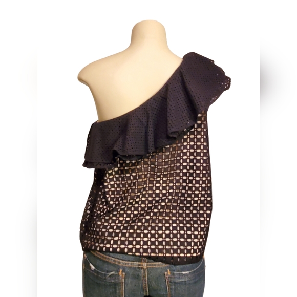 JCrew Black Eyelet One Shoulder Side Zipper Top.  Nude Underlay. Size 8 - Picture 2 of 4